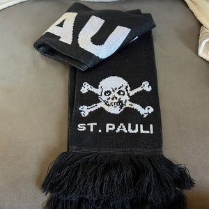 Saint Pauli Soccer Scarf